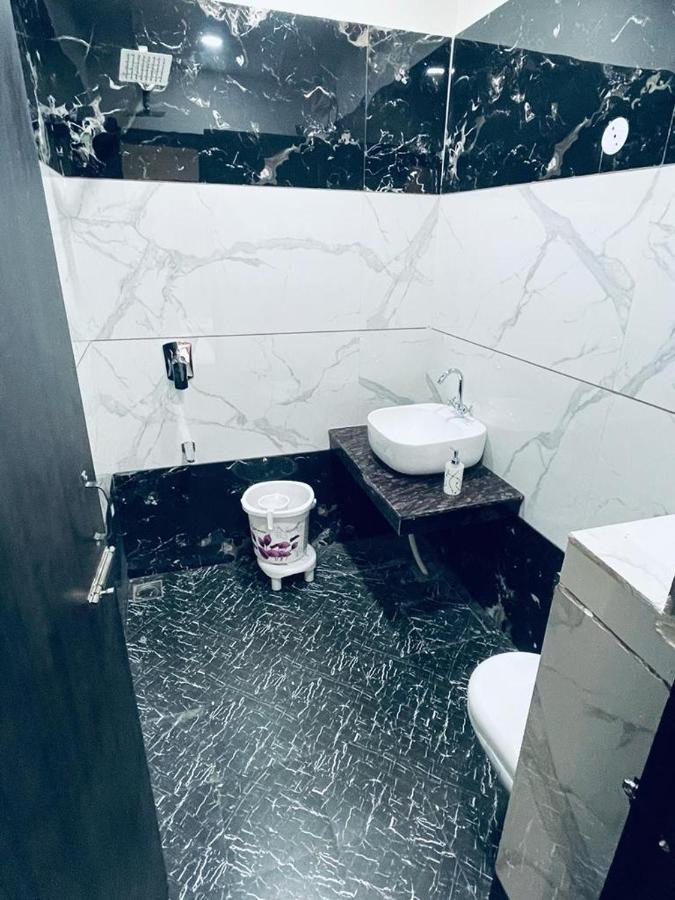 Yuvraj Residency - Opposite Golden Temple